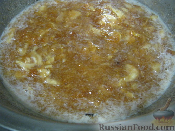 Фото приготовления рецепта: Запеканка из гречки с куриным фаршем и грибами - шаг №11