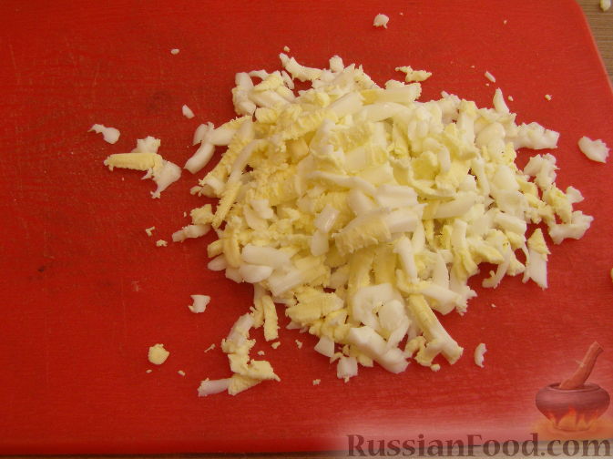 Фото приготовления рецепта: Нежный крабовый салат - шаг №11