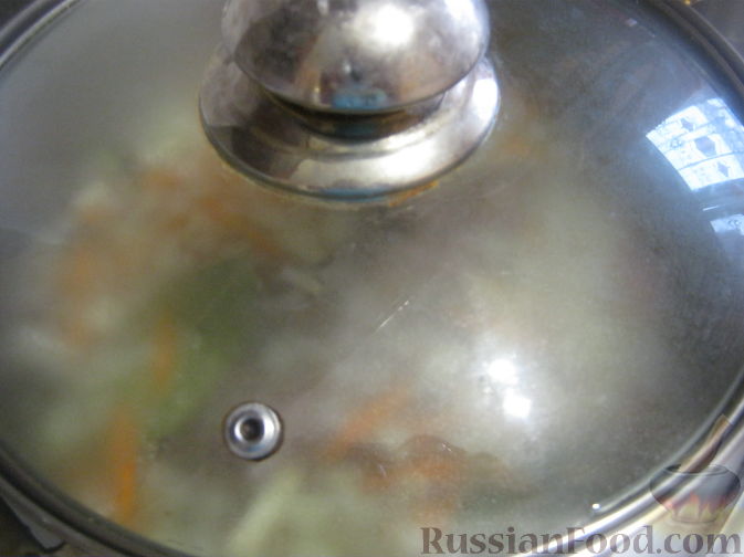 Фото приготовления рецепта: Суп с пекинской капустой - шаг №1
