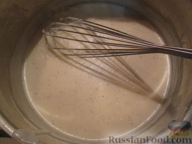 Фото приготовления рецепта: Цветная капуста, запеченная с соусом Морней - шаг №3