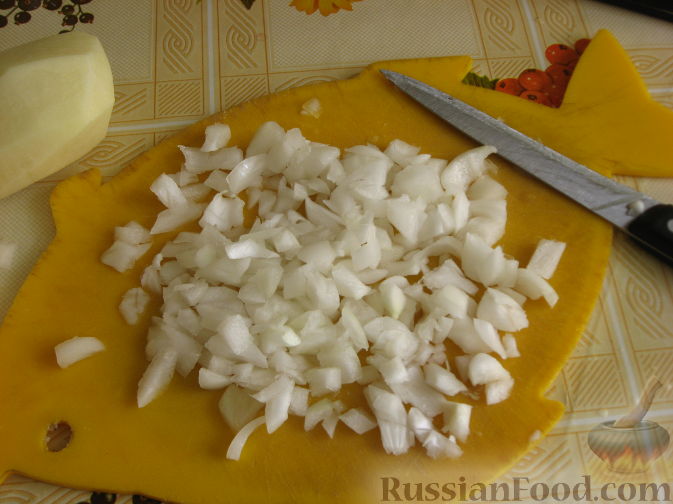 Фото приготовления рецепта: Говядина в листьях смородины - шаг №2