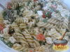 Фото к рецепту: Салат с макаронами и брынзой