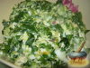 Фото к рецепту: Весенний салат из черемши