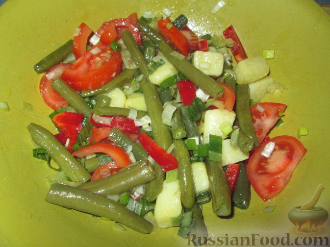 Фото к рецепту: Салат со стручковой фасолью