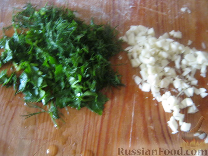 Фото приготовления рецепта: Салат из кальмаров с картофелем и морковью - шаг №9