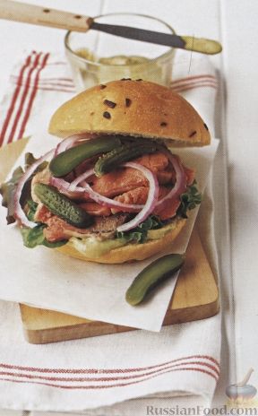 Фото к рецепту: Сендвич с жареной говядиной