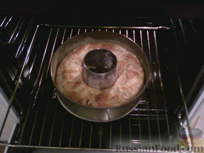 Фото приготовления рецепта: Насыпной яблочный пирог - шаг №3