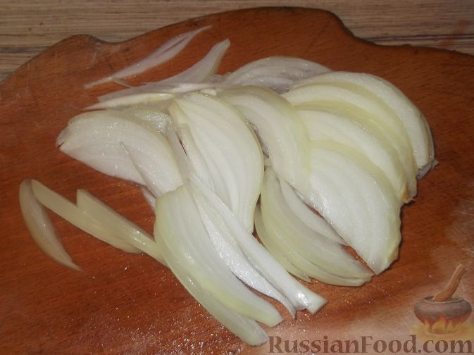 Фото приготовления рецепта: Салат с капустой - шаг №3