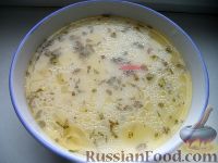 Фото приготовления рецепта: Сырный суп по‑французски, с курицей - шаг №9
