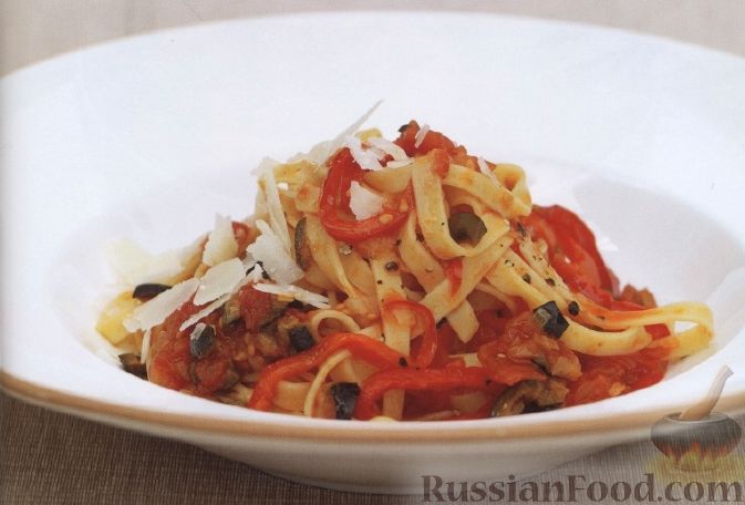 Рецепт Феттучини с томатным соусом