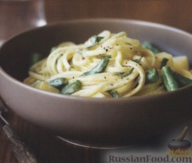 Рецепт Спагетти со стручковой фасолью и голубым сыром