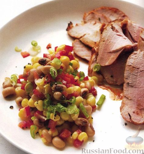 Рецепт Жареная свинина и салат из спаржевой фасоли