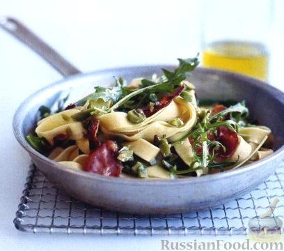 Рецепт Паста (макароны) с оливковой тапенадой и панчеттой
