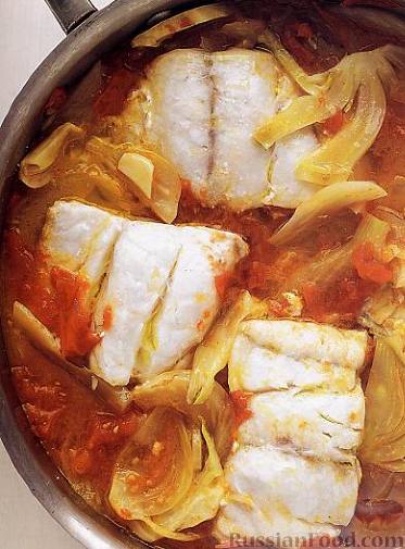 Рецепт Тушеная рыба с помидорами и фенхелем