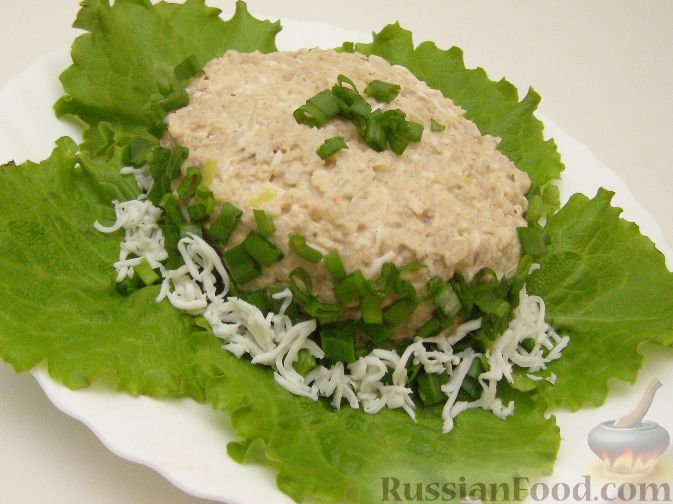 Рецепт Салат из рыбных консервов с яйцами и рисом