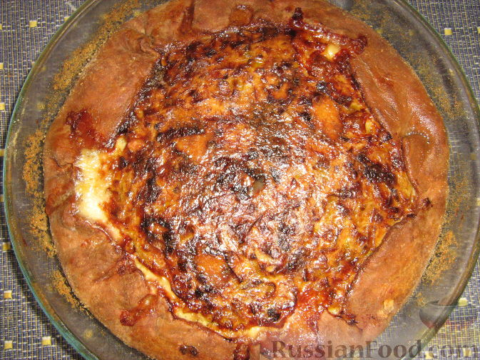 Рецепт Открытый пирог с луком-пореем и сыром горгонзола