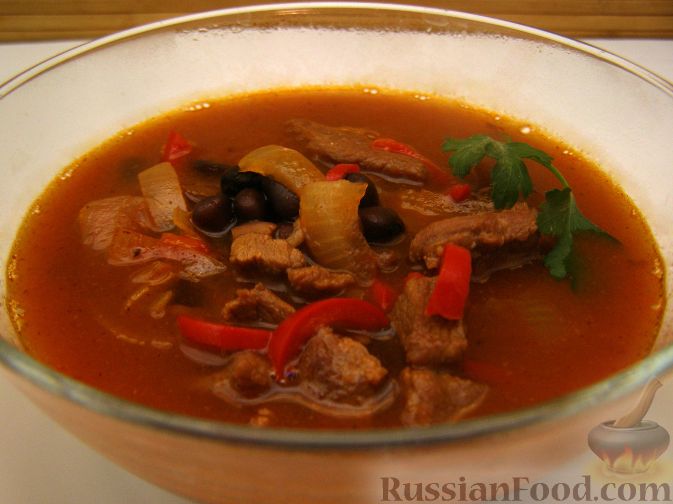 Рецепт Говяжий суп с черной фасолью и перцем