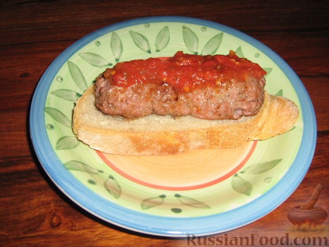 Рецепт Бутерброд с домашними колбасками