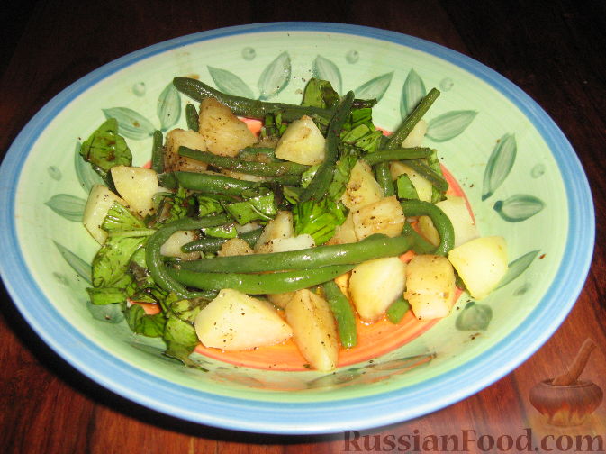 Рецепт Теплый салат со стручковой фасолью