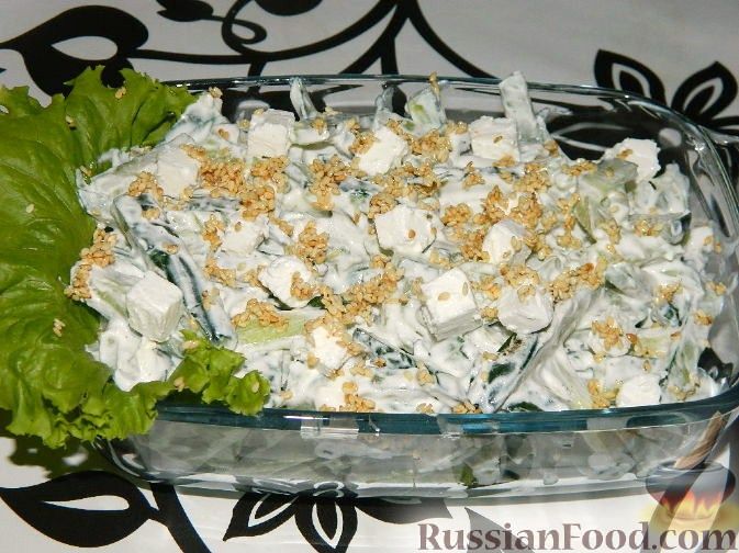 Рецепт Огуречный салат с сыром фета