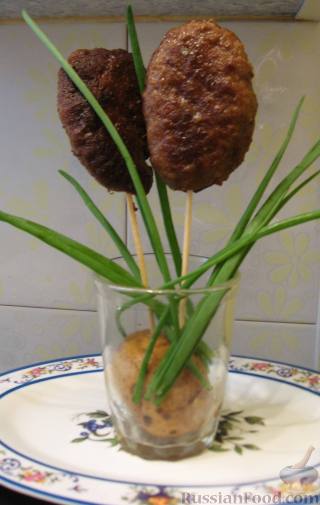 Рецепт Котлетки с грибами и сыром "Камыши"