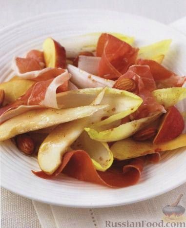 Рецепт Пармская ветчина (прошутто) с грушами, нектаринами и эндивием (салатным цикорием)