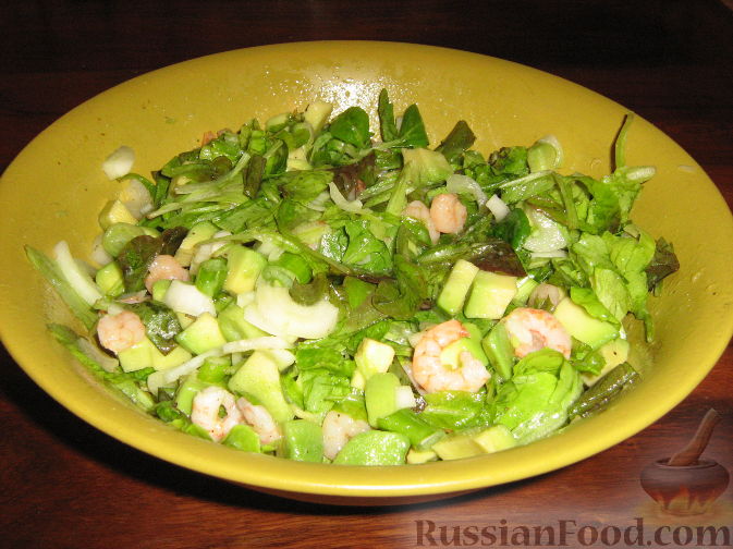 Рецепт Салат из креветок и авокадо "Зеленый"