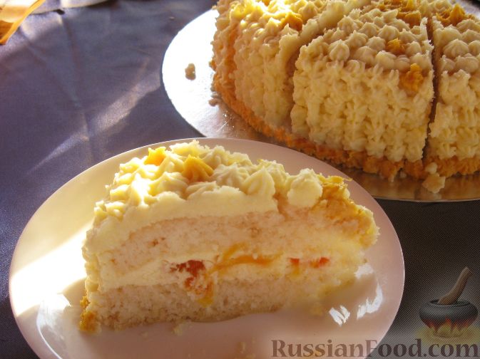 Рецепт Лимонно-бисквитный торт с творожным кремом и курагой