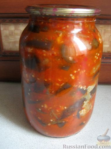 Рецепт Салат на зиму из баклажанов, сладких перцев и помидоров