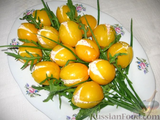 Рецепт Закуска из помидоров "Желтые тюльпаны"
