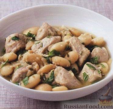 Рецепт Свинина с фасолью и мятой