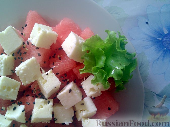 Рецепт Салат из арбуза и брынзы