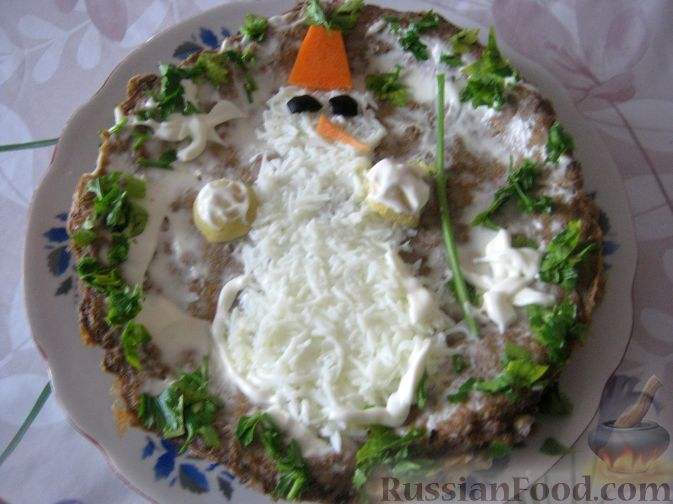 Рецепт Нежный печеночный торт "Снеговик"