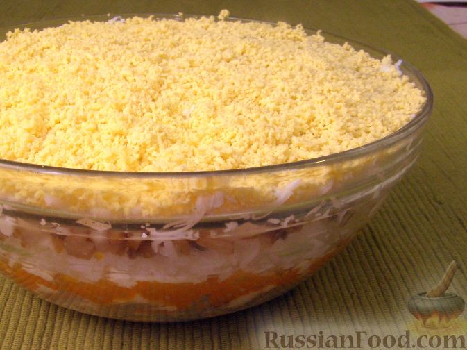 Рецепт Салат "Мимоза" с рисом и копченой рыбой