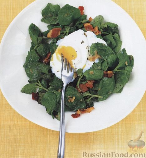 Рецепт Салат из шпината с яйцами-пашот