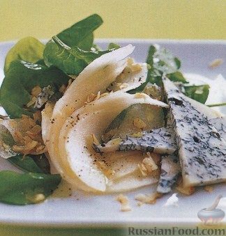Рецепт Салат из шпината, груши и голубого сыра