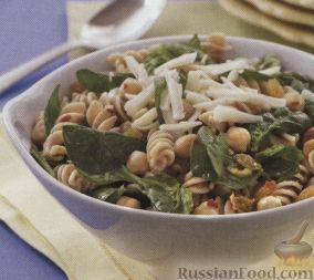 Рецепт Салат с макаронами, нутом и шпинатом