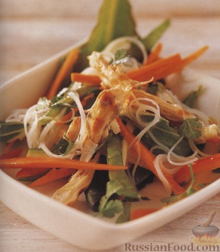 Рецепт Овощной салат с рисовой лапшой