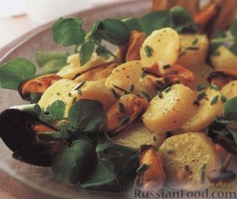 Рецепт Теплый картофельный салат с мидиями