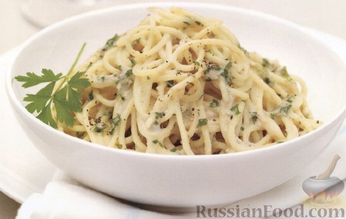 Рецепт Спагетти с тунцом и петрушкой