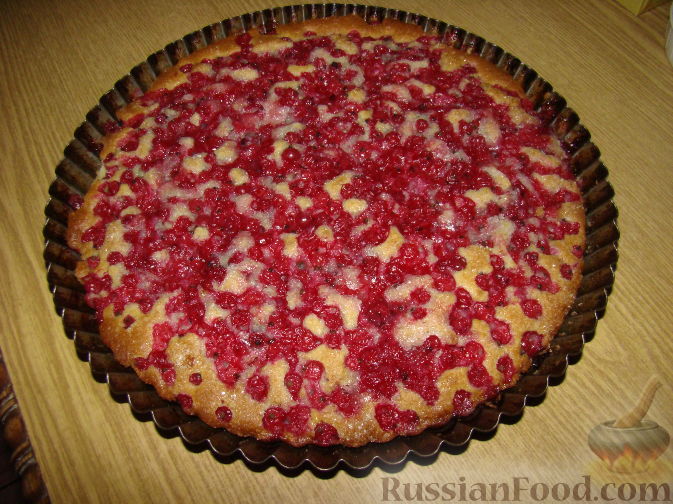 Рецепт Пирог с красной смородиной
