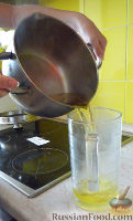 Фото приготовления рецепта: Куриные грудки с тушеными помидорами - шаг №2