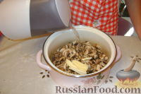 Фото приготовления рецепта: Грибной суп (с шампиньонами) - шаг №6