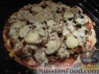 Фото к рецепту: Пицца с мясным фаршем