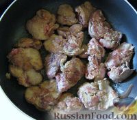 Фото приготовления рецепта: Жареная куриная печень - шаг №6