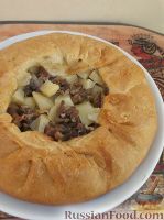 Фото к рецепту: Пирог с мясом и картофелем