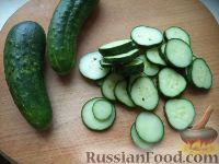 Фото приготовления рецепта: Огурцы ( салат из огурцов ) - шаг №3