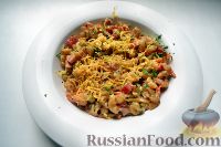 Фото к рецепту: Макароны в духовке, с овощами, в пикантном соусе