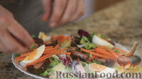 Фото приготовления рецепта: Средиземноморский салат (ensalada mediterranea) - шаг №5