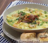 Фото к рецепту: Молочный суп с пастой и морскими гребешками